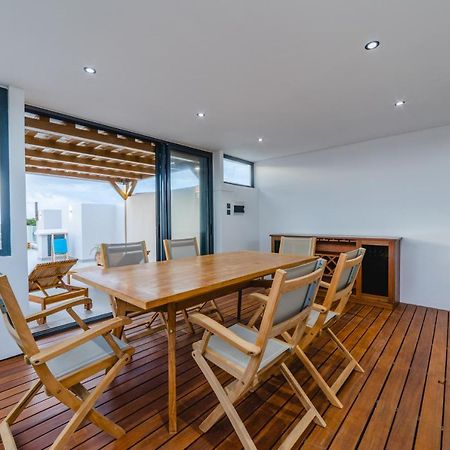 One Bay Residence Unit 15 - Penthouse With Private Roof Top, Jacuzzi And Sea View 格兰贝伊 外观 照片
