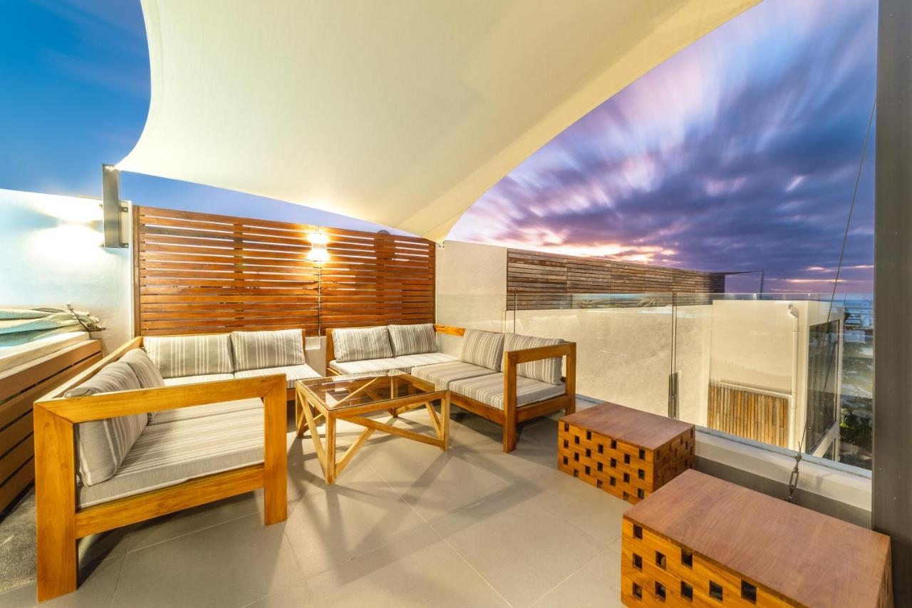 One Bay Residence Unit 15 - Penthouse With Private Roof Top, Jacuzzi And Sea View 格兰贝伊 外观 照片