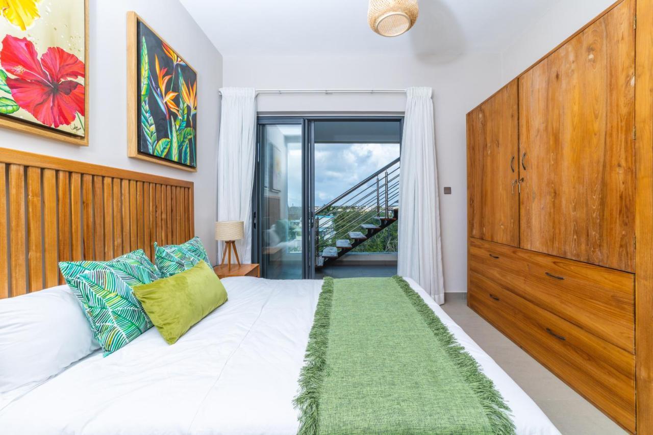One Bay Residence Unit 15 - Penthouse With Private Roof Top, Jacuzzi And Sea View 格兰贝伊 外观 照片